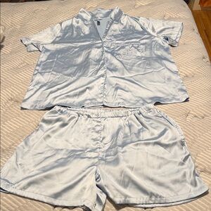 SKIMS Hotel Shine Short Sleeve Button Up Sleep Set in Baby Blue Satin size XL